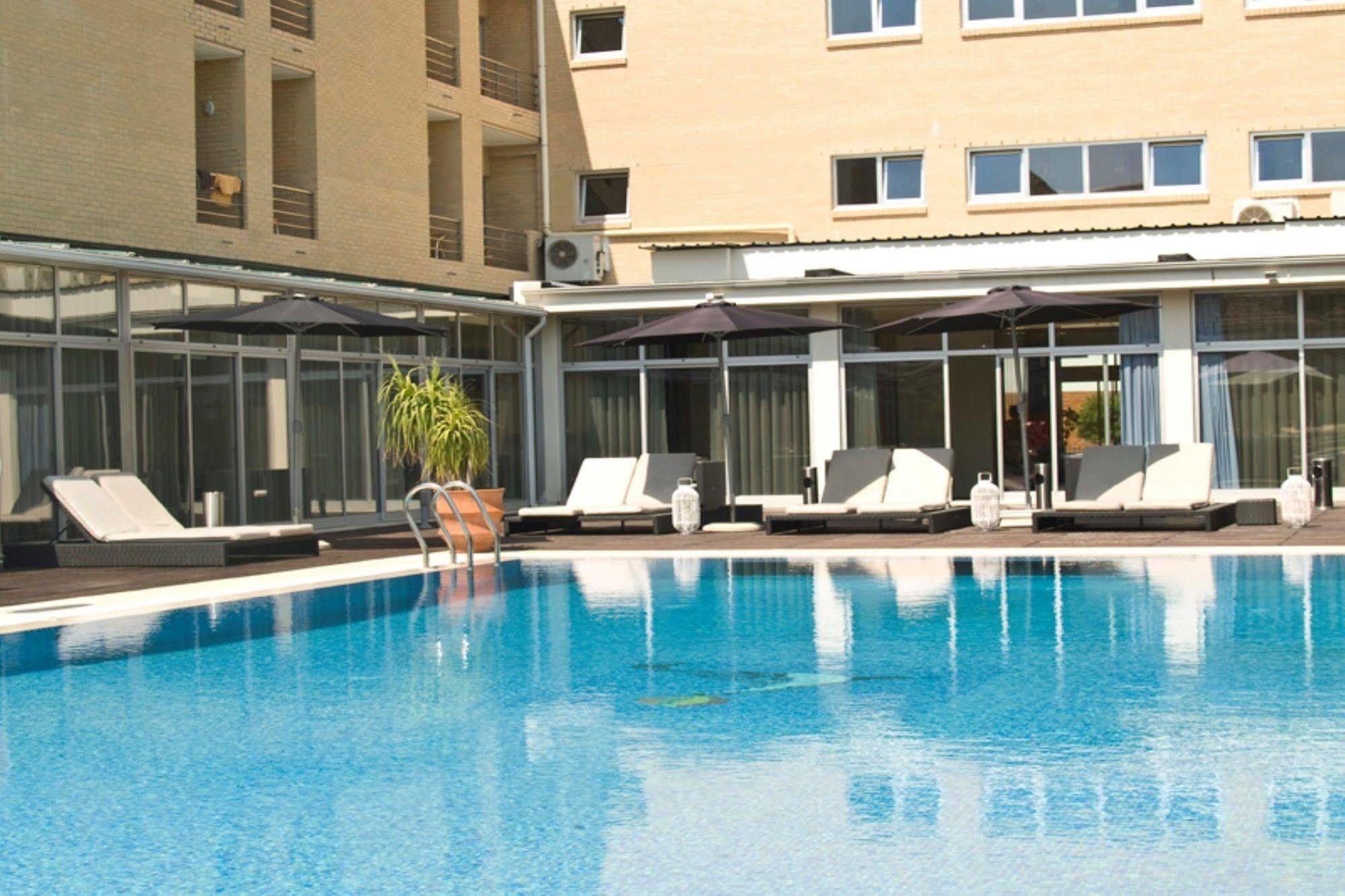 Hotel De Ilhavo Plaza & Spa Exteriör bild